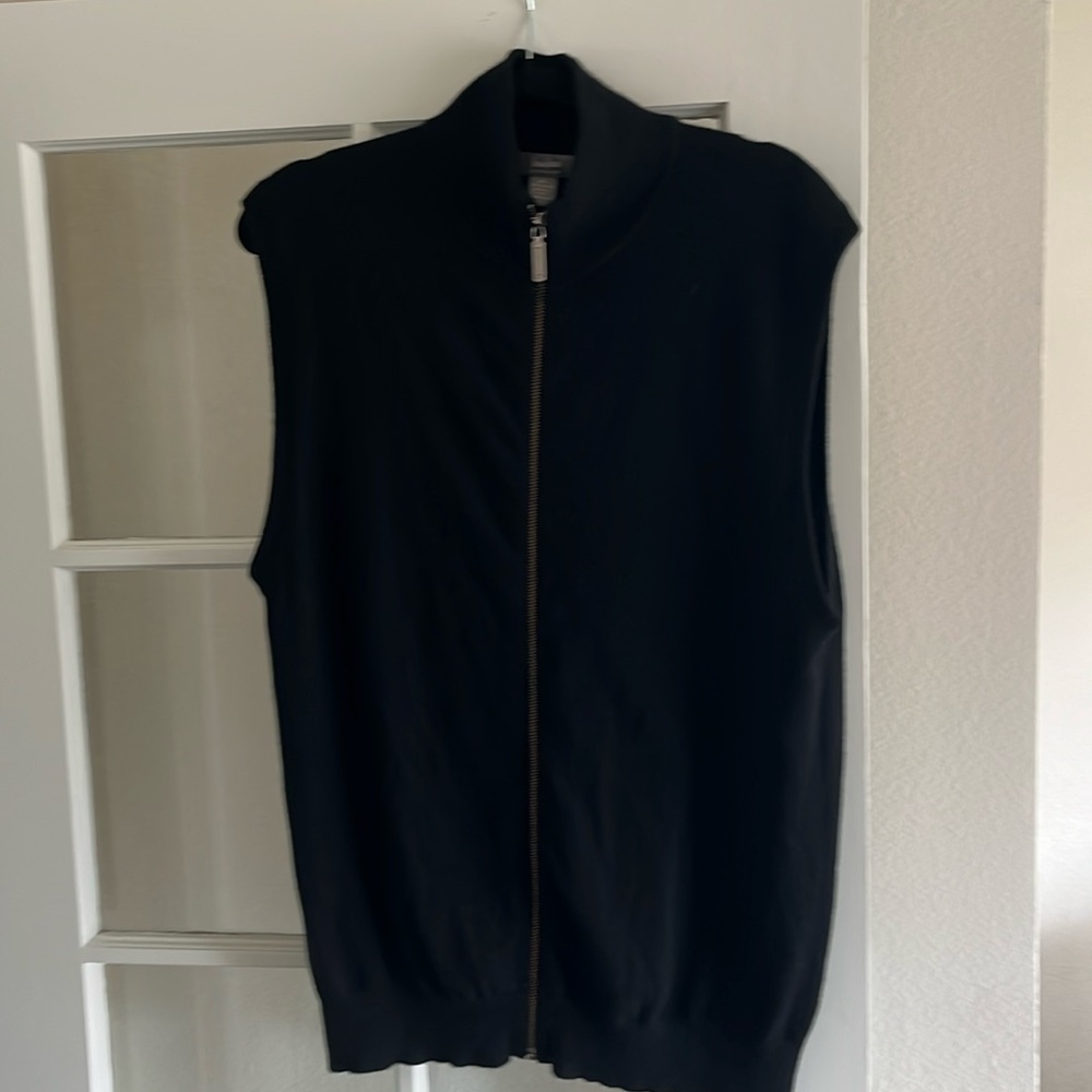 Neiman Marcus 100% Cashmere Vest